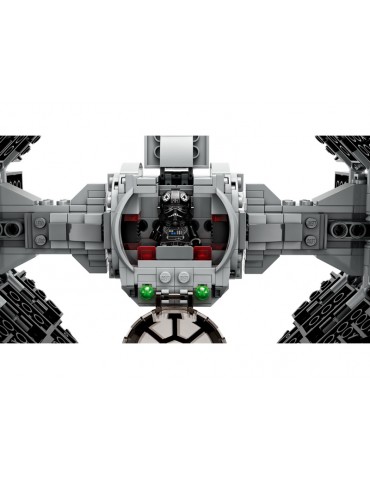 LEGO Star Wars - Mandalorian Fang Fighter vs. TIE Interceptor