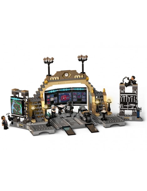 LEGO Super Heroes - Batcave: The Riddler Face-off