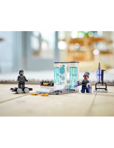 LEGO Super Heroes - Shuri's Lab