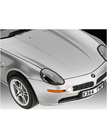 Revell BMW Z8 - The World Is Not Enough (1:24) (Giftset)