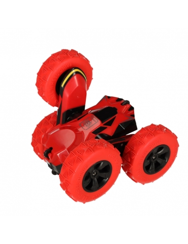 RC akrobatinis automobilis...