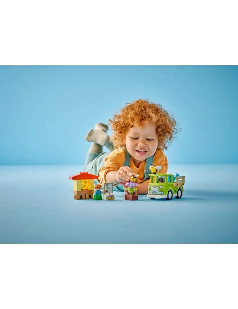 LEGO DUPLO - Caring for Bees & Beehives