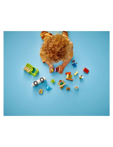 LEGO DUPLO - Caring for Bees & Beehives
