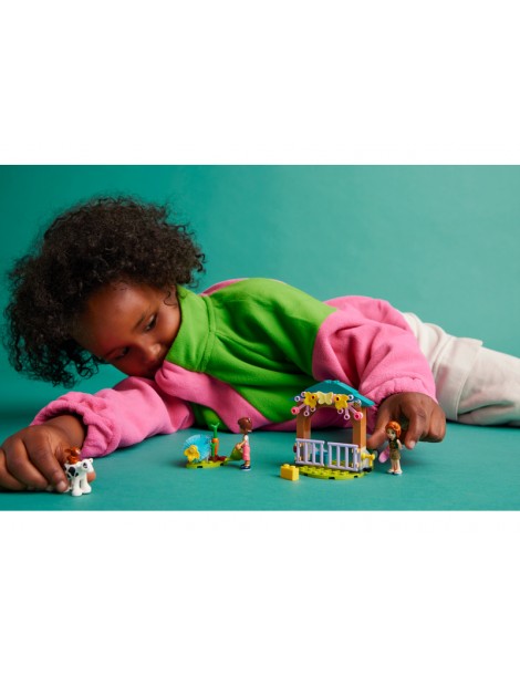 LEGO Friends - Autumn's Baby Cow Shed