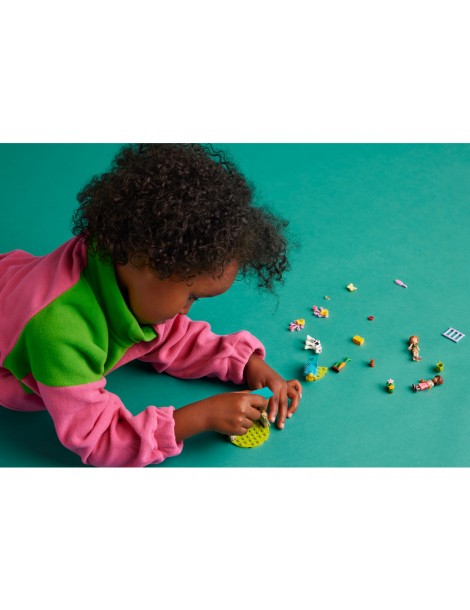 LEGO Friends - Autumn's Baby Cow Shed