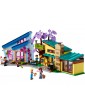 LEGO Friends - Olly and Paisley's Family Houses