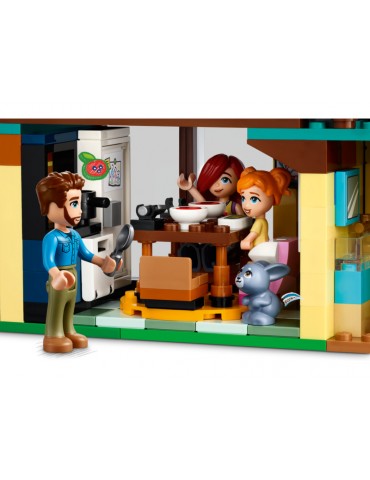 LEGO Friends - Olly and Paisley's Family Houses