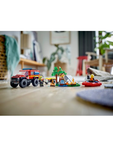 LEGO City - 4x4 Fire Truck with Rescue Boat