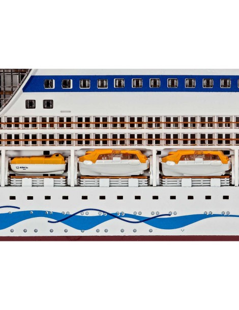 Revell AIDAblu, sol, mar, stella 1:400