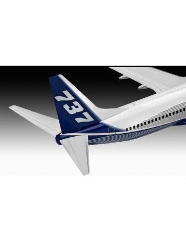 Revell Boeing 737-800 (1:288) (sada)