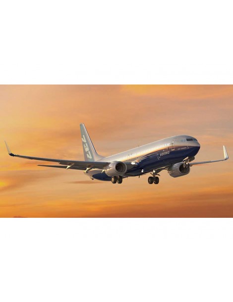 Revell Boeing 737-800 (1:288) (sada)