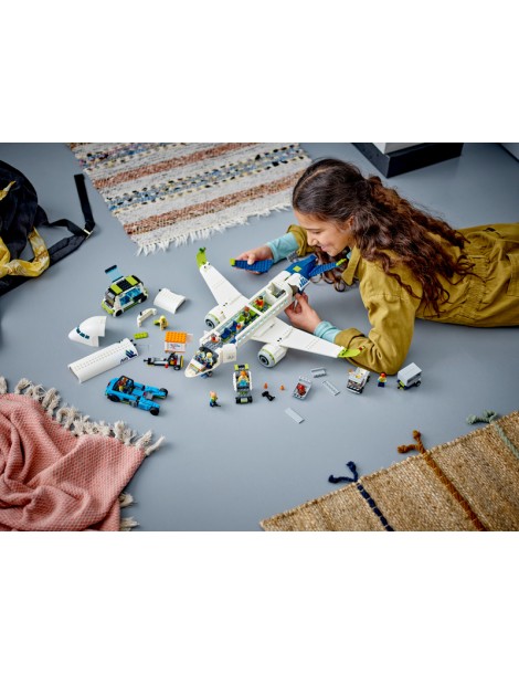 LEGO City - Passenger Airplane