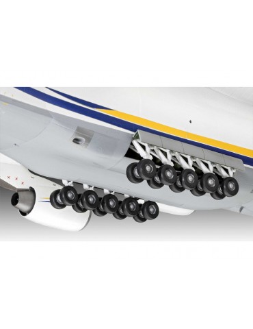 Revell Antonov An-124 Ruslan (1:144)
