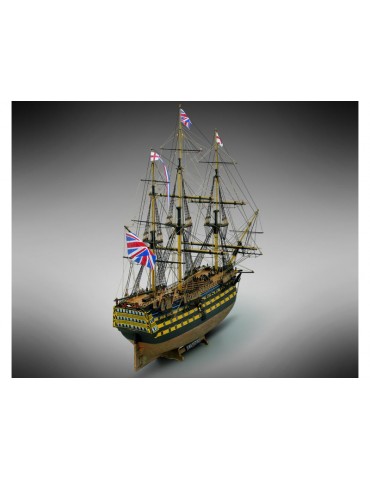 MAMOLI H.M.S. Victory 1765 1:150 kit