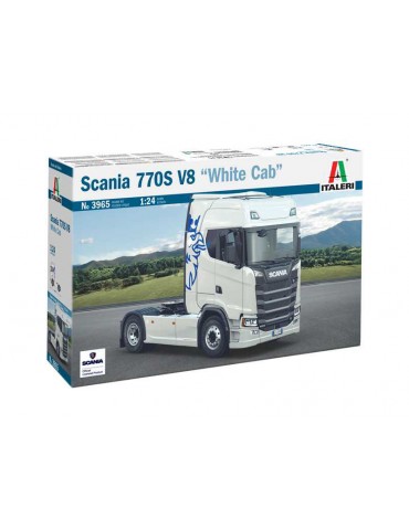 Vilkikas Italeri Scania S770 V8 White Cab (1:24)