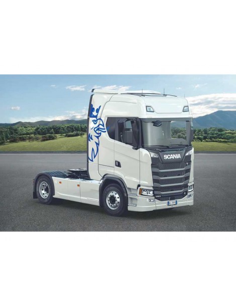 Italeri Scania S770 V8 White Cab (1:24)