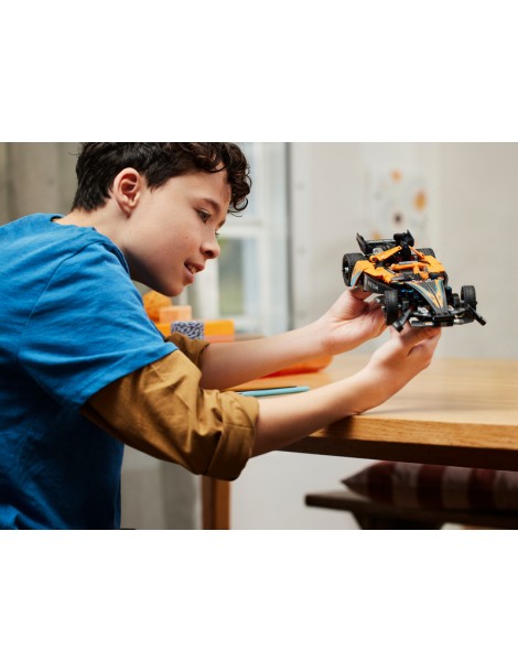 LEGO Technic - NEOM McLaren Formula E Race Car