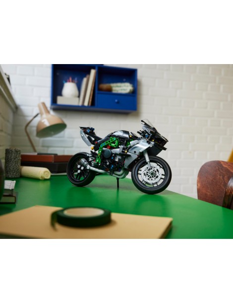 LEGO Technic - Kawasaki Ninja H2R Motorcycle