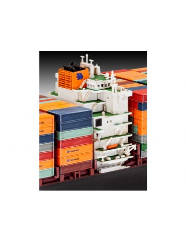 Revell Container Ship Colombo Express (1:700)