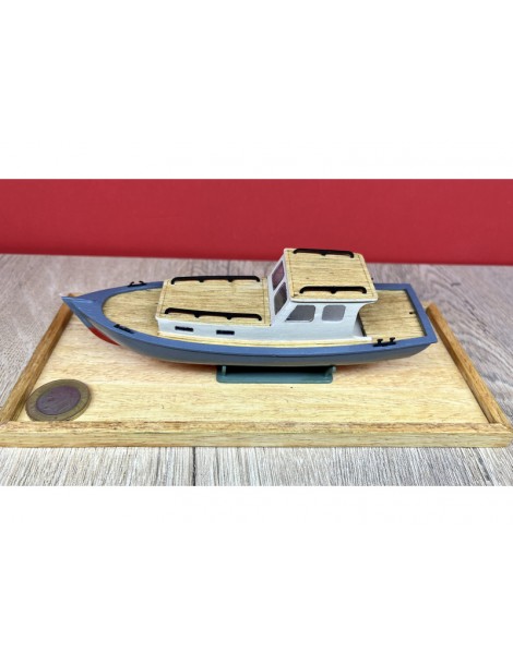 Kabinen-Motorboot 1:35 Bausatz