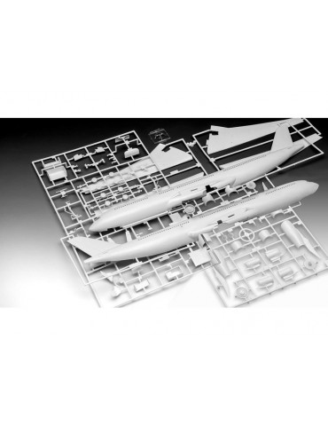 Revell Airbus A330-300 Lufthansa New Livery (1:144)