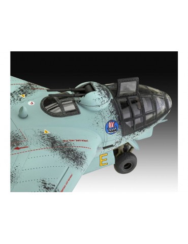 Bombonešis Revell Arado P-Series AR555 (1:72)