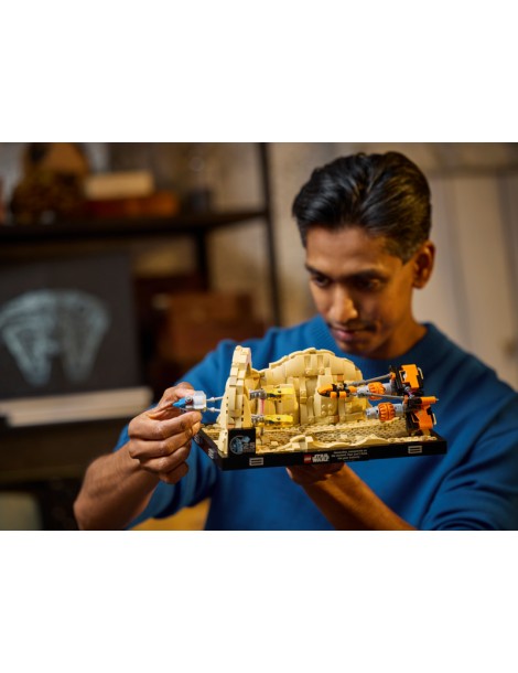 LEGO Star Wars - Mos Espa Podrace Diorama