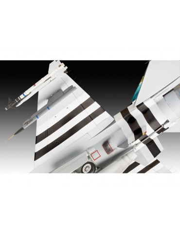 Revell General Dynamics F-16 Falcon 50th Anniversary (1:32)
