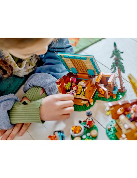 LEGO Friends - Adventure Camp Cozy Cabins