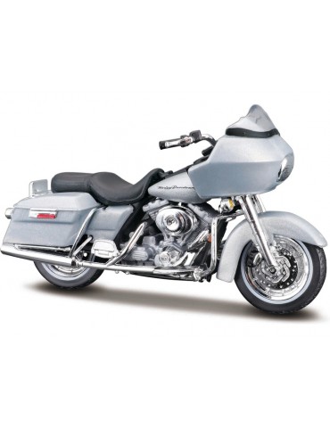 Maisto Harley-Davidson FLTR Road Glide 2002 1:18