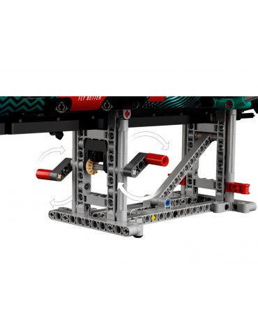LEGO Technic - Emirates Team New Zealand AC75 Yacht