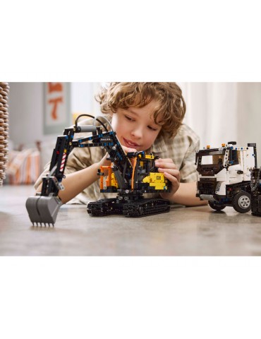 LEGO Technic - Volvo FMX Truck & EC230 Electric Excavator