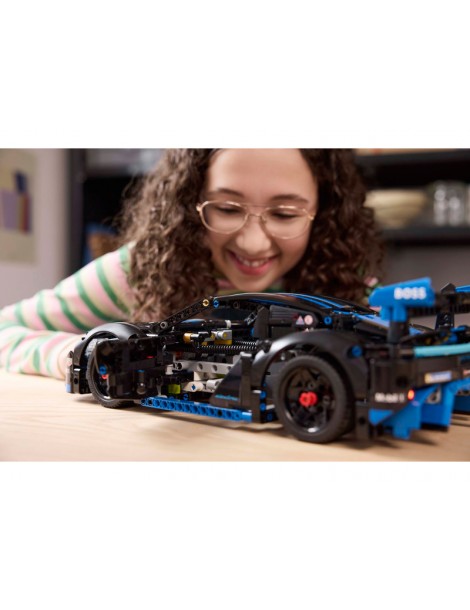 LEGO Technic - Porsche GT4 e-Performance Race Car