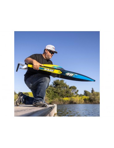 Pro Boat Super Sonicwake 48 colių RC laivas su LED žibintais ir 8S sistema