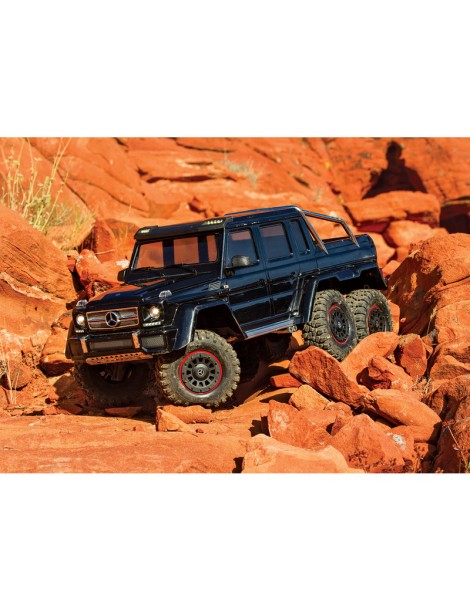 Traxxas TRX-6 Mercedes G 63 6x6 1:10 RTR black