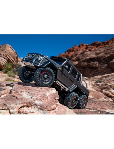 Traxxas TRX-6 Mercedes G 63 6x6 1:10 RTR black