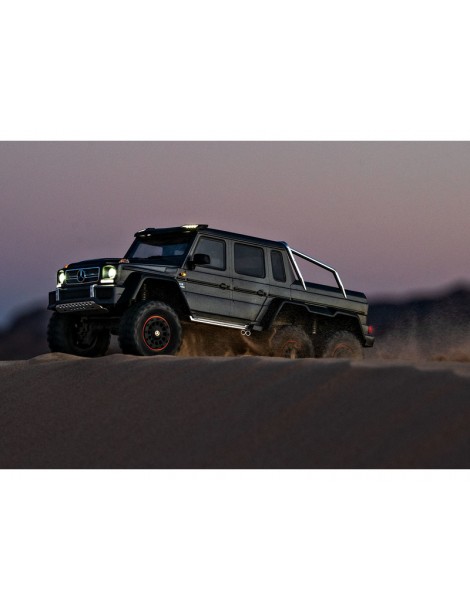 Traxxas TRX-6 Mercedes G 63 6x6 1:10 RTR black