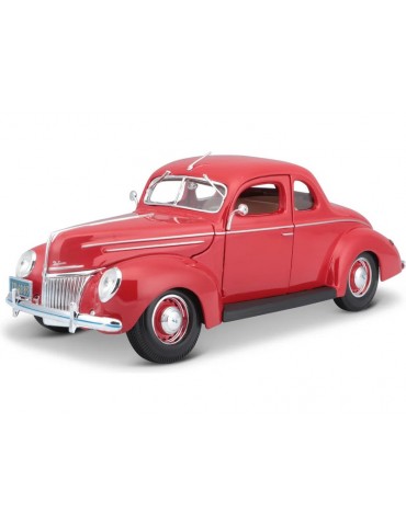 Maisto Ford Deluxe Coupe 1939 1:18 red