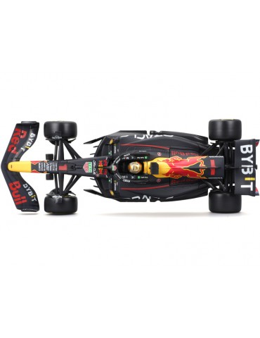 Bburago Oracle Red Bull Racing RB18 1:18 1 Verstappen