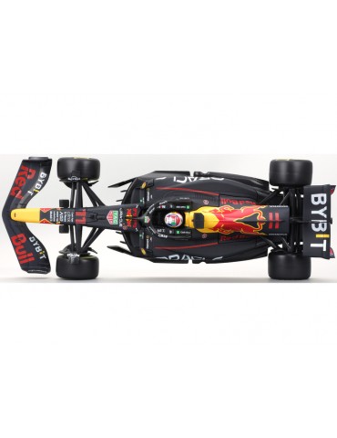 Bburago Oracle Red Bull Racing RB18 1:18 11 Pérez
