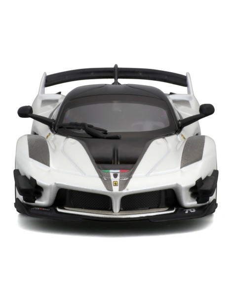 Bburago Ferrari FXX-K EVO 2017 1:43 white/black