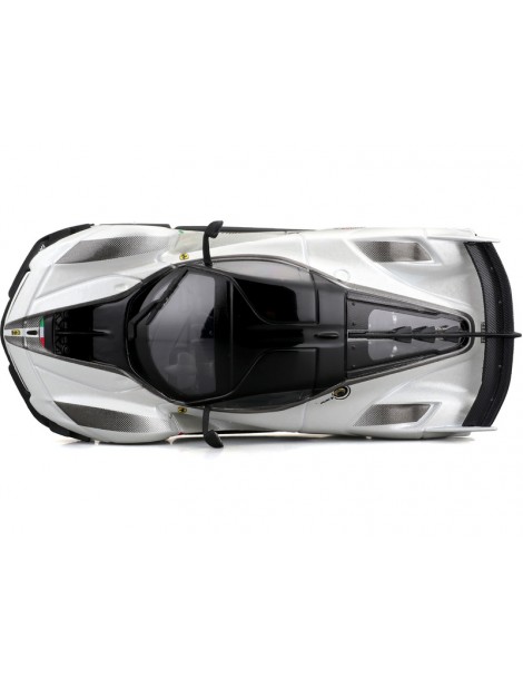 Bburago Ferrari FXX-K EVO 2017 1:43 white/black