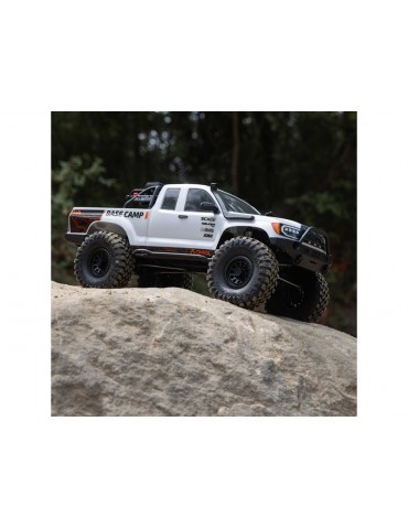 Axial 1/10 SCX10 III Base Camp 4X4 Rock Crawler Brushed RTR, White