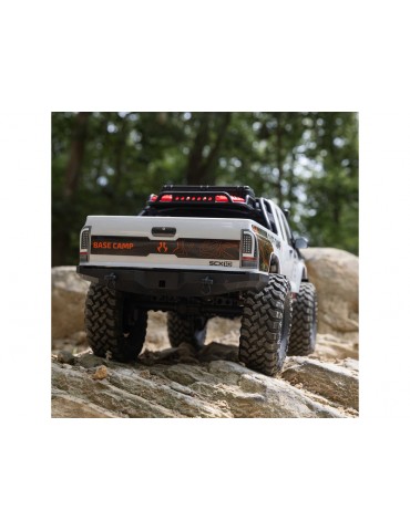 Axial 1/10 SCX10 III Base Camp 4X4 Rock Crawler Brushed RTR, White