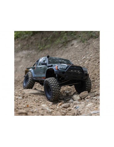Axial 1/10 SCX10 III Base Camp 4X4 Rock Crawler Brushed RTR, White