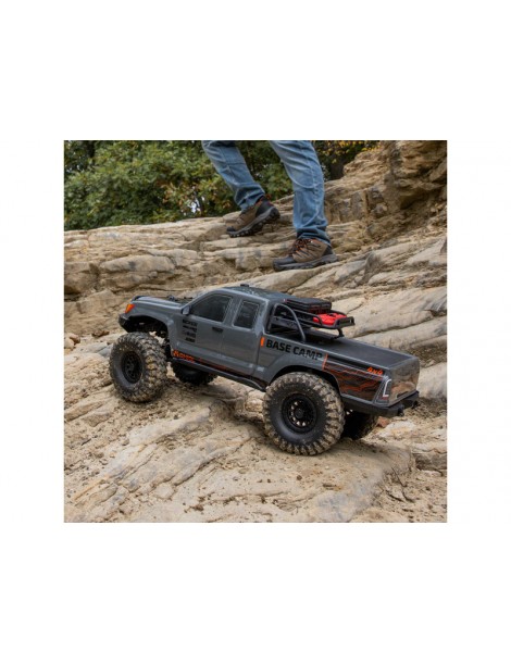 Axial 1/10 SCX10 III Base Camp 4X4 Rock Crawler Brushed RTR, White