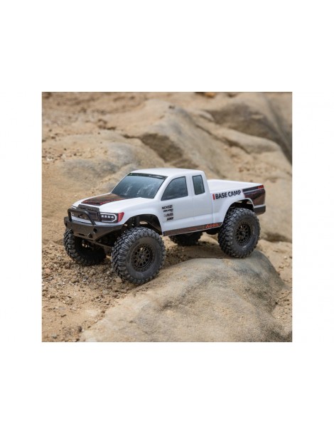„Axial 1/24 SCX24 Base Camp 4WD Rock Crawler Brushed RTR“ su akumuliatoriumi ir įkrovikliu, baltas