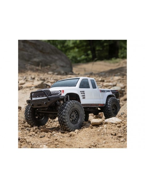 „Axial 1/24 SCX24 Base Camp 4WD Rock Crawler Brushed RTR“ su akumuliatoriumi ir įkrovikliu, baltas