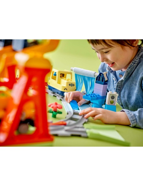 LEGO DUPLO - Didysis interaktyvusis bendruomenės traukinys