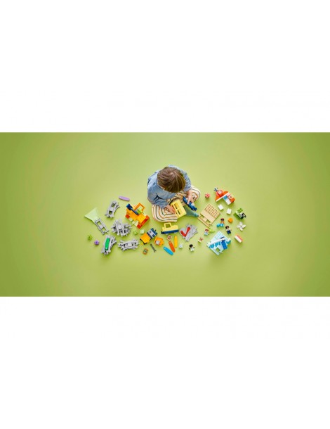 LEGO DUPLO - Didysis interaktyvusis bendruomenės traukinys